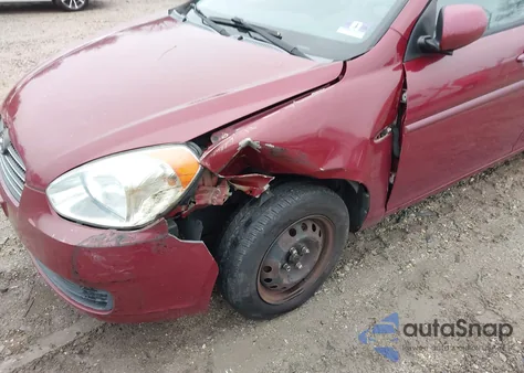 2011 Hyundai Accent Gls z USA, uszkodzony, nr VIN KMHCN4AC0BU571896